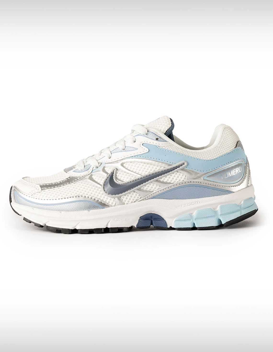 کفش روزانه Unisex نایک Nike Nike Vomero U