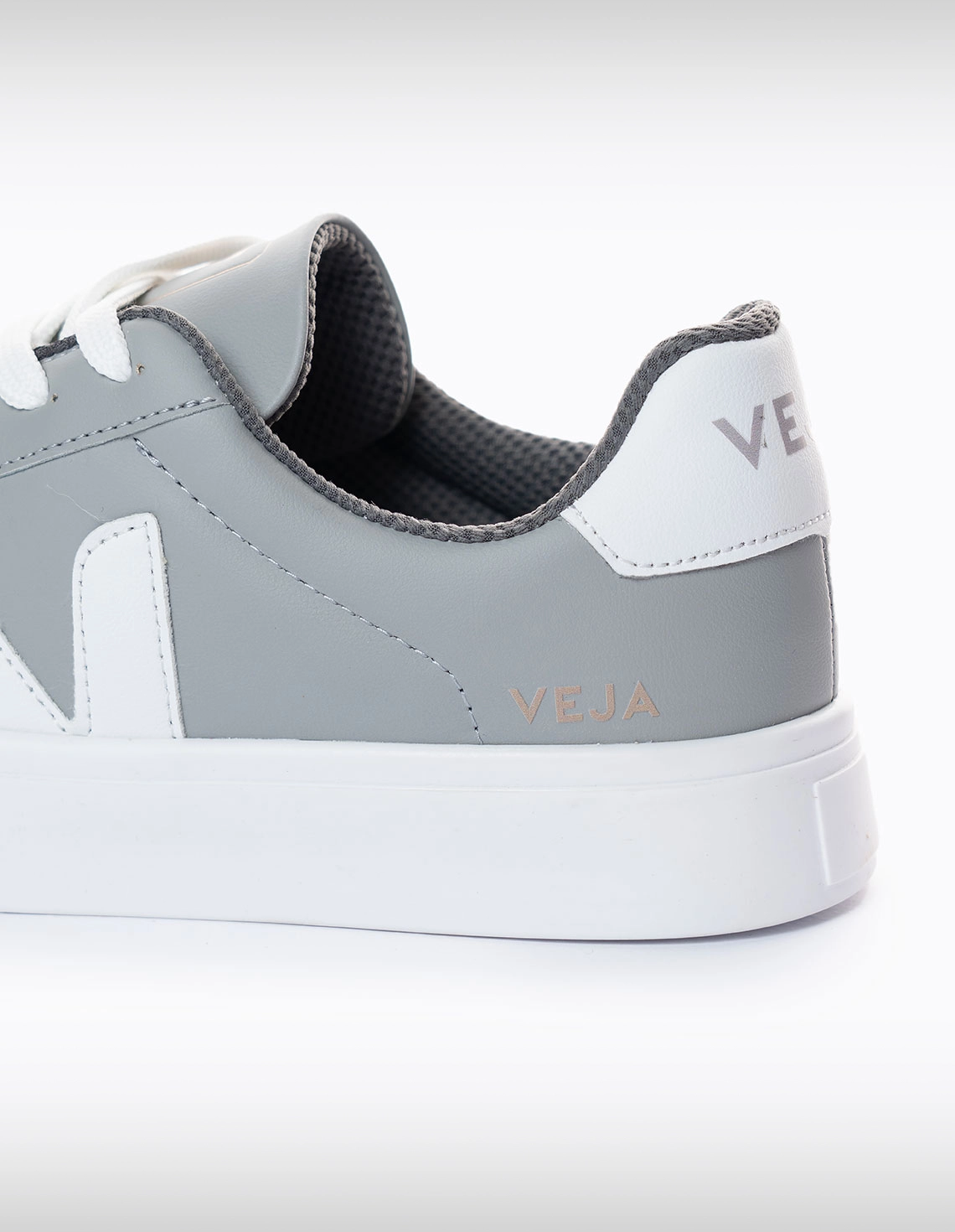 کفش روزانه Unisex VEJA Veja One U