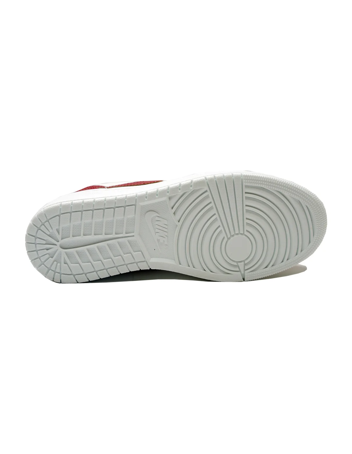 کفش روزانه زنانه نایک Nike Air Jordan 1 Low LX W