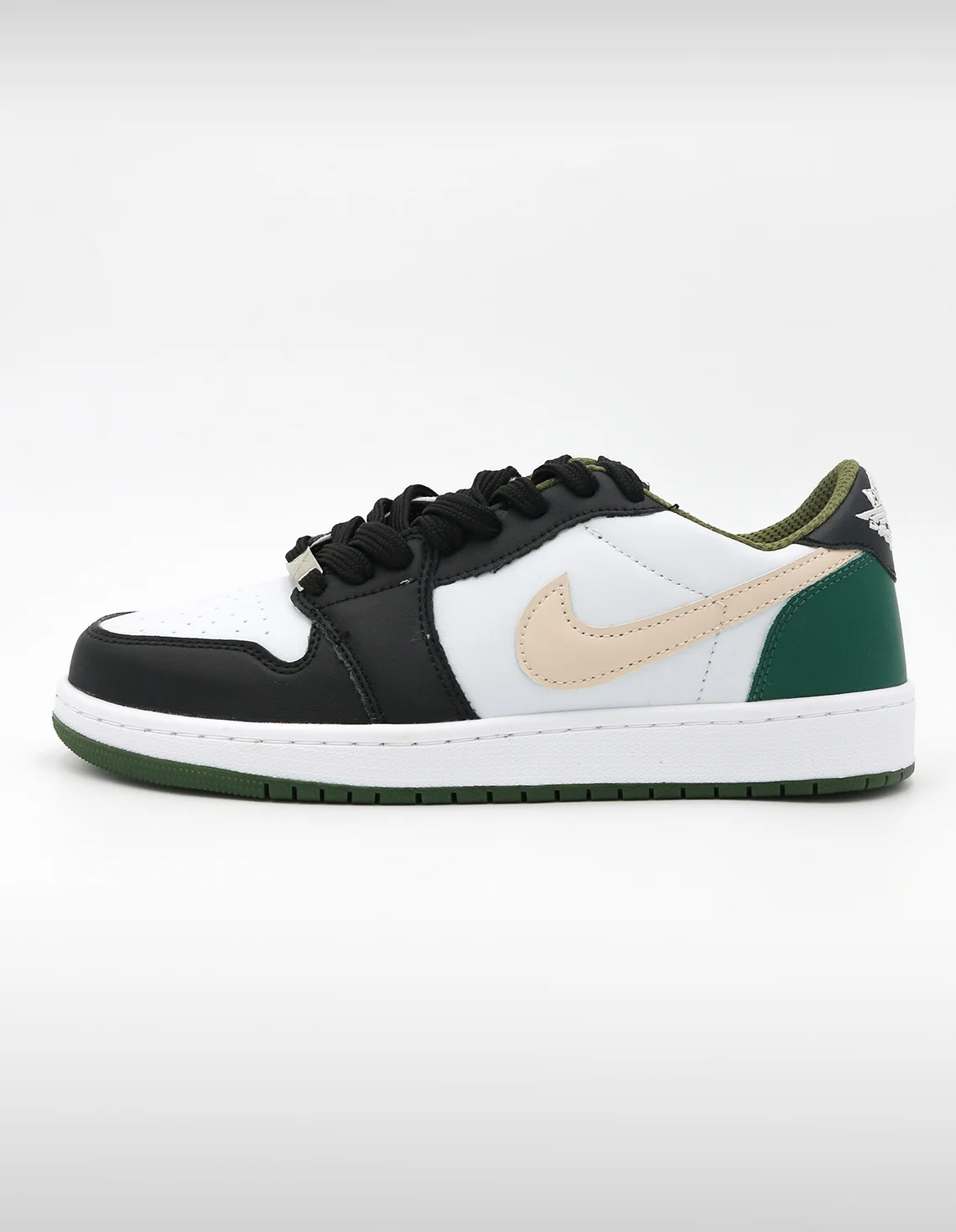 کتونی روزانه مردانه نایک Nike Air Jordan 1 Low M